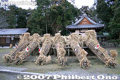 Sumiyoshi Shrine and the six giant torches.
Keywords: shiga moriyama sumiyoshi shrine fire festival hi matsuri