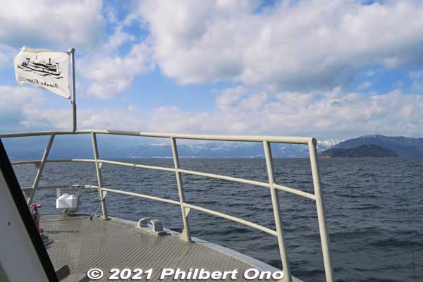 Chikubushima in sight.
Keywords: shiga nagahama port Lake Biwa biwako cruise boat