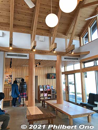 Inside the new Imazu Port building made of wood. Waiting room.
Keywords: shiga takashima Imazu Port