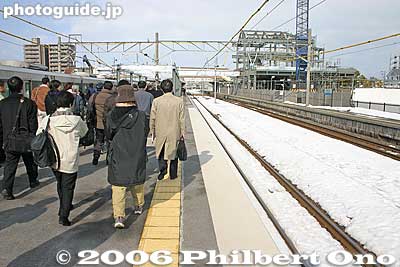 Keywords: shiga nagahama JR train station