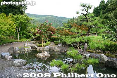 Pond in front of Shakudoji
Keywords: shiga nagahama kinomoto-juku shakudoji temple