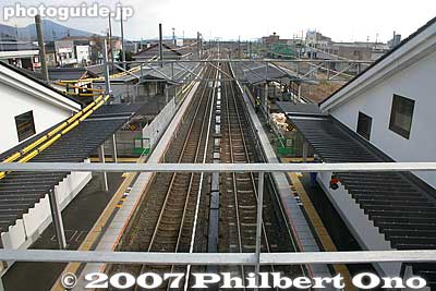 Train tracks
Keywords: shiga nagahama kinomoto station