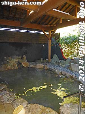 Outdoor bath at Sugatani Onsen Spa in Nagahama, Shiga.
Keywords: shiga nagahama sugatani onsen spa hot spring bath