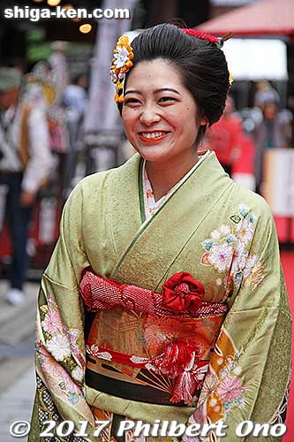 Kimono Beauties 着物美人 This Woman Was Nice Because She Had A Traditional Japanese Hairstyle Shimada Style With Her Real Hair Which Is Rare Japan Photos By Philbert Ono
