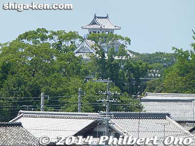 Nagahama Castle can be seen from the Yanmar Museum rooftop. 
Keywords: shiga nagahama yanmar museum