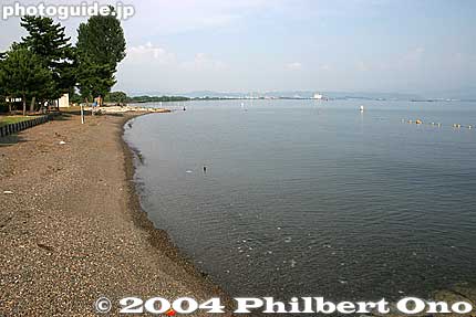 Minamihama swimming beach in Nagahama. Pebble beach. 南浜
Keywords: shiga prefecture biwacho lake biwa biwakobest