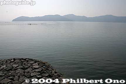 Some nice lakeside scenery while cycling further north from Kohoku Waterfowl Park.
Keywords: shiga nagahama kohokucho lake biwa