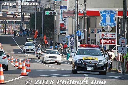 Police cars.
Keywords: shiga otsu biwako mainichi lake biwa marathon