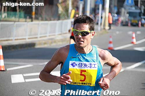No. 5 Daniele Meucci at Lake Biwa Marathin in 2018.
Keywords: shiga otsu biwako mainichi lake biwa marathon
