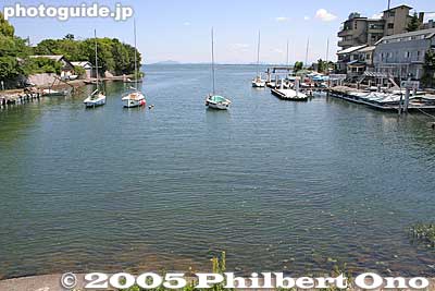 Water intake for Lake Biwa Canal No. 1 at Mihogasaki
Keywords: shiga prefecture otsu biwako sosui canal lake biwa
