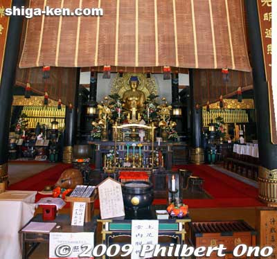 Amida-do Hall altar
Keywords: shiga otsu enryakuji buddhist temple tendai 