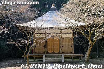 Eshin-do temple 
Keywords: shiga otsu enryakuji buddhist temple tendai 