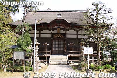 A small admission is charged to enter the shrine. 求法寺
Keywords: shiga otsu shinto hiyoshi taisha shrine 
