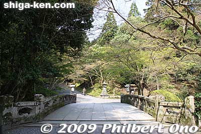Omiya Bridge happens to be an Important Cultural Property. 大宮橋
Keywords: shiga otsu shinto hiyoshi taisha shrine 