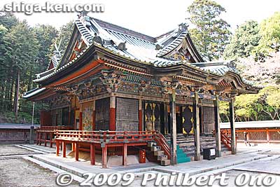 Unlike the other shrines, you can actually go inside this shrine hall.
Keywords: shiga otsu shinto hiyoshi taisha shrine toshogu 