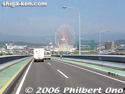 Biwako Ohashi Bridge is 1.35 km long connecting Moriyama and Katata across the neck of Lake Biwa.
Keywords: shiga otsu katata biwako ohashi bridge lake