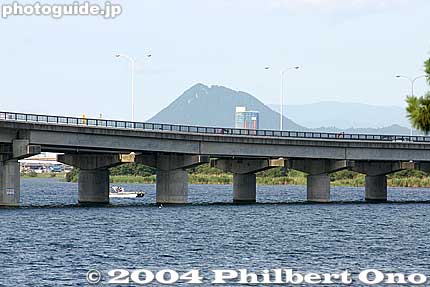 Omi Ohashi Bridge and Mt. Mikami
Keywords: shiga otsu lakefront lake biwako 