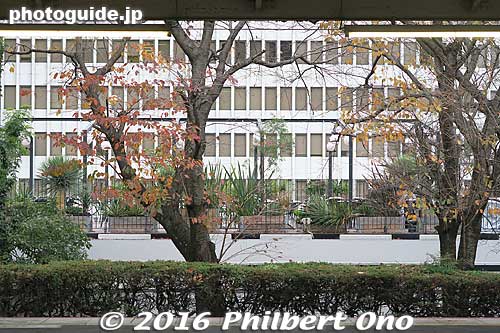 The Calendar terrace as seen from Otsu Station platform.
Keywords: shiga otsu station calendar