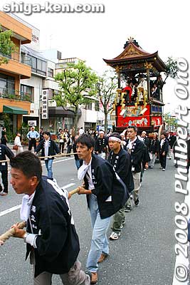 The procession starts at 9 am and lasts until 5:30 pm. The procession route is different during the morning and afternoon. 
Keywords: shiga otsu matsuri festival floats 