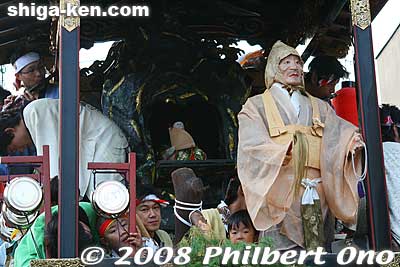 A young court lady who was actually a fox aiming to kill the Emperor was turned into a rock by this priest.
Keywords: shiga otsu matsuri festival floats 