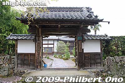 Smaller temples along the way.
Keywords: shiga otsu sakamoto saikyoji temple 