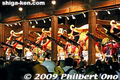 They stop and after a few speeches, they drop the mikoshi with a bang to symbolize the birth of the child god. Also see [url=http://www.youtube.com/watch?v=ZwaS6fxHhb0]my YouTube video here.[/url]
Keywords: shiga otsu sanno sai matsuri festival 