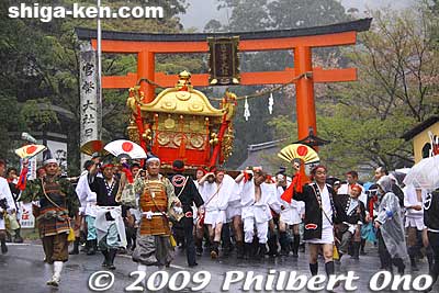 Sanno-sai Festival, Hiyoshi Taisha Shrine, Otsu, Shiga Prefecture
Keywords: shiga otsu sanno-sai matsuri festival matsuri4