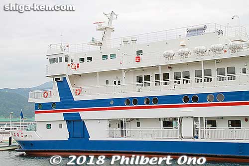 Interior layout is similar to the old Uminoko with faculty quarters on the basement deck, dining hall on 1st deck, activity rooms on 2nd deck, plus a large room on the 3rd deck.
Keywords: shiga otsu uminoko floating school boat ship lake biwako
