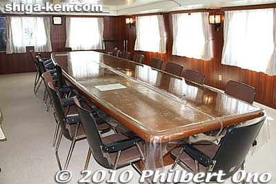 Conference Room is toward the bow on the 3rd floor. 会議室
Keywords: shiga otsu uminoko floating school boat ship lake biwako 