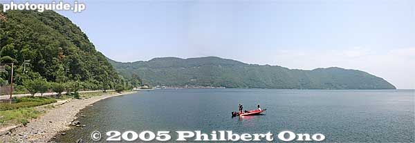 Near Sugaura in northern Lake Biwa
Keywords: shiga lake biwako