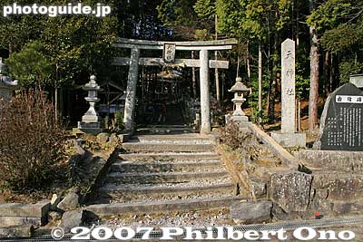 Tenjin Shrine 天神社
Keywords: shiga ryuo-cho ryuoh-cho mountain mt. yukinoyama shrine