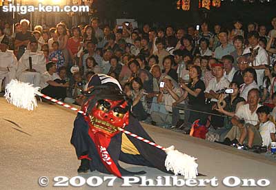 Shishimai lion dance
Keywords: shiga taga-cho town taga taisha shrine lantern festival summer matsuri