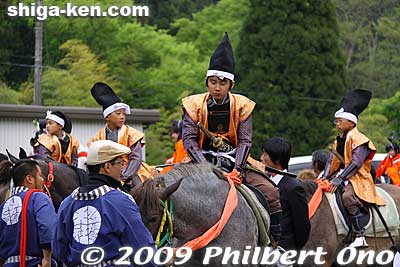 Keywords: shiga taga-cho taisha matsuri festival shrine horses boys children