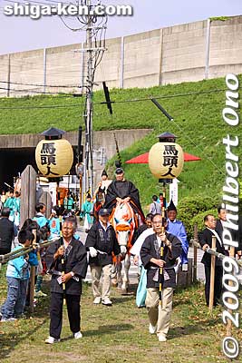 The procession arrived at the Otabisho at 2:30 pm.
Keywords: shiga taga-cho taga matsuri festival taisha horses 