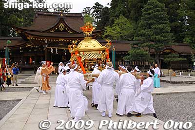 Keywords: shiga taga-cho taga matsuri festival taisha 