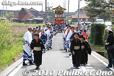 Keywords: shiga takashima omizo matsuri festival float 