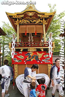 Tomoe hikiyama float (巴)
Keywords: shiga takashima omizo matsuri festival hikiyama float 