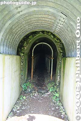 Original Nishino Water Tunnel facing Lake Biwa.
Keywords: shiga nagahama takatsuki-cho nishino water tunnel