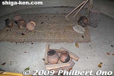 Some pots inside a hut.
Keywords: shiga yasu dotaku museum yayoi period village shack 