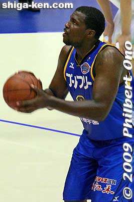 Gary Hamilton #2 
Keywords: shiga yasu lakestars pro basketball game bj-league Takamatsu Five Arrows 