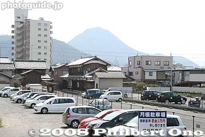 Mt. Mikami as seen from JR Yasu Station train platform. The south exit of Yasu Station has a tourist info office where you can get maps and directions to the bus stop.
Keywords: shiga yasu mt. mikami mountain train station