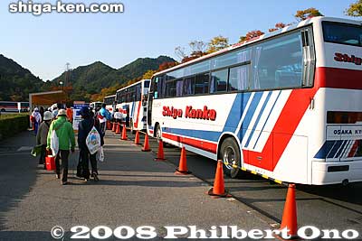 Free shuttle buses took us from Kibogaoka Park and Yasu Station (or nearby parking lots).
Keywords: shiga yasu kibogaoka park sports recreation shiga 2008 event festival