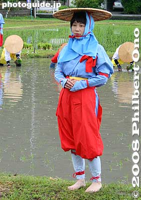 Rice-planting festival dancer, Yasu, Shiga Pref.
Keywords: shiga yasu rice paddy paddies planting festival o-taue matsuri matsuribijin