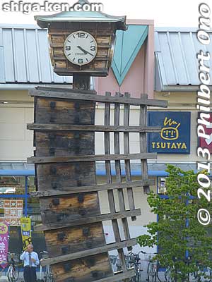 Waterwheel objects on Notogawa Station's west side.
Keywords: shiga prefecture notogawa higashiomi water wheel