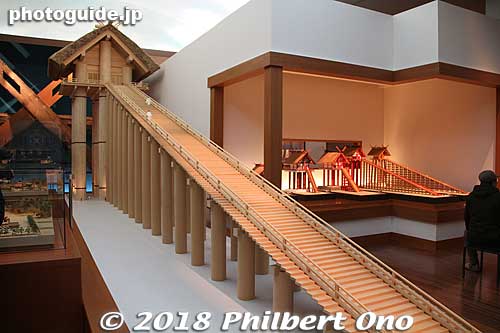 People believe that the original shrine was on high pillars accessible by this long, sloping wooden steps. Really awesome.
Keywords: Shimane Museum Ancient Izumo