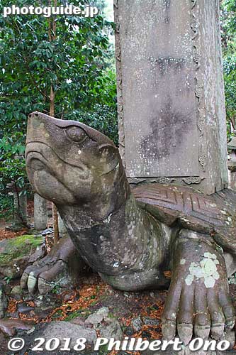 The famous giant tortoise at Gesshoji Temple, Matsue.
Keywords: shimane matsue Gesshoji Temple japansculpture tortoise turtle
