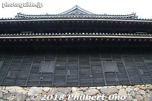 Back of Matsue Castle's main tower.
Keywords: shimane Matsue Castle National Treasure