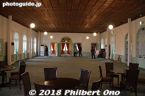 Kounkaku's upper floor.
Keywords: shimane Matsue Castle kounkaku guesthouse