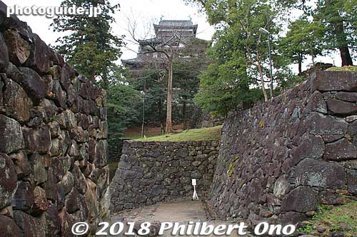 Nice stonework at Matsue Castle.
Keywords: shimane Matsue Castle