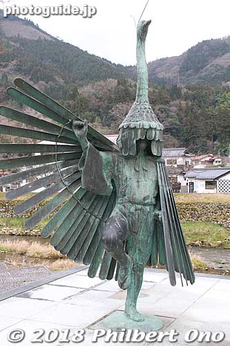 Sagimai statue in Tsuwano, Shimane.
Keywords: shimane tsuwano japansculpture